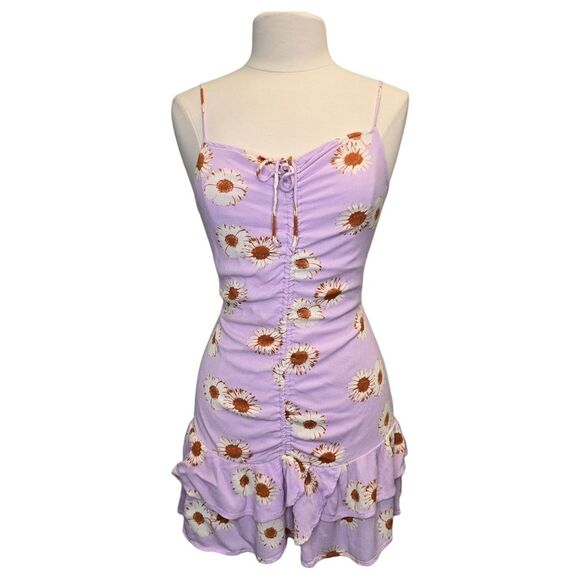 Love Tree Women's Floral Daisy Ruffle Lilac Purple Mini Peplum Dress M - Picture 2 of 16